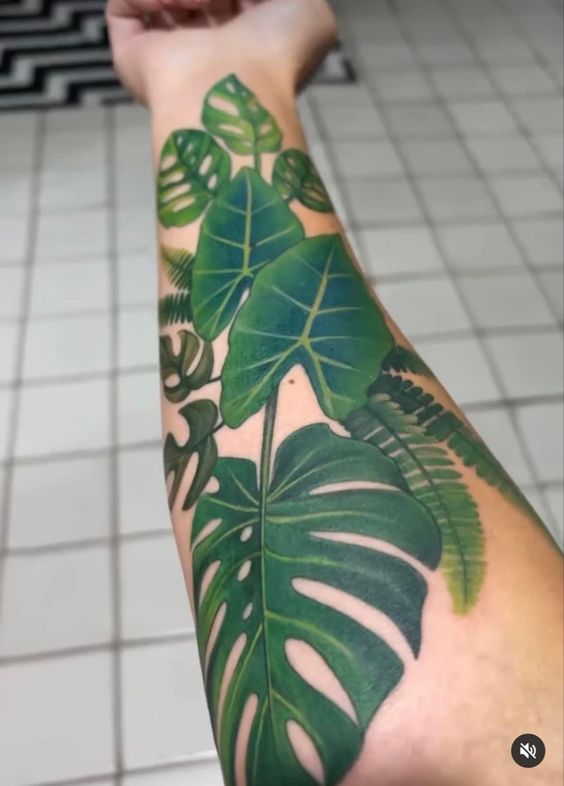 Elegant Leaf tattoo design