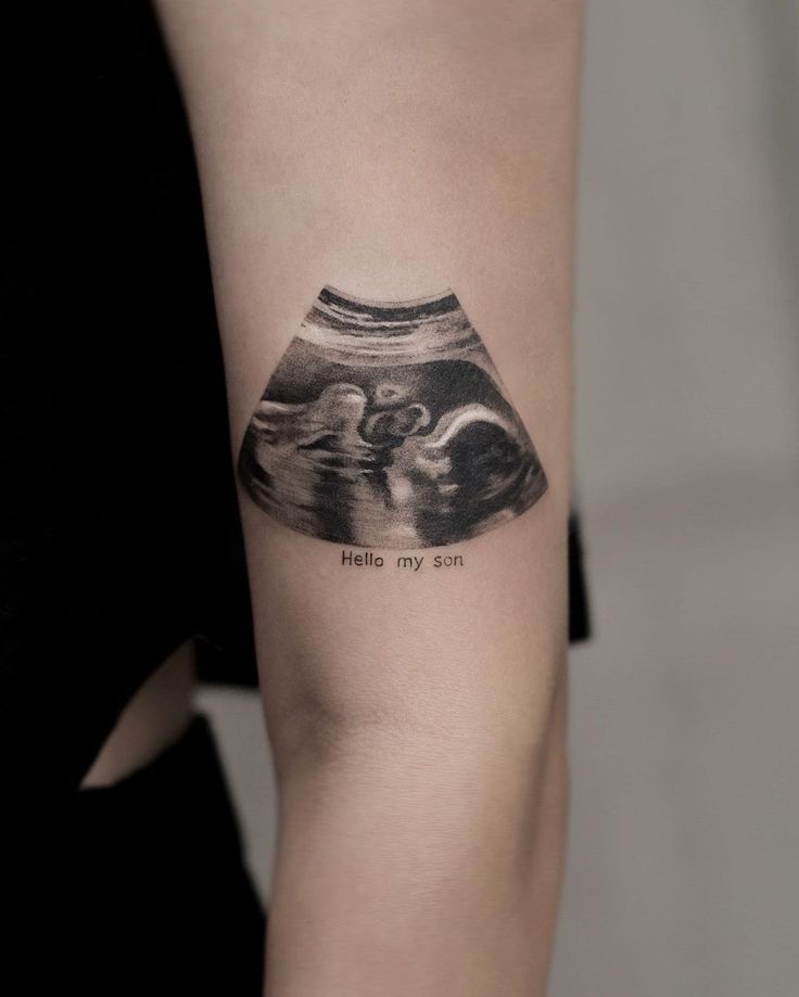 Creative Scanning Baby Tattoo design